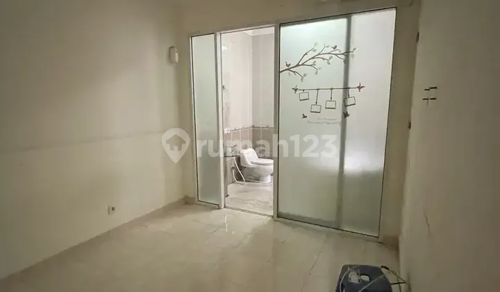 Fast Rent. Two-story house at The Green Vineyard, BSD Fast Rent. Two-story house at The Green Vineyard, BSD