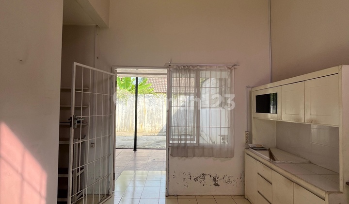 Rumah 2 Lantai di Jalan Utama Setraland Parung Panjang 2