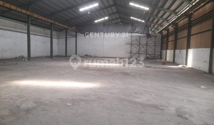 Strategic Warehouse 1050M in Cakung East Jakarta with Container Access