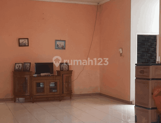 foto lainnya rumah 2 lantai di daerah