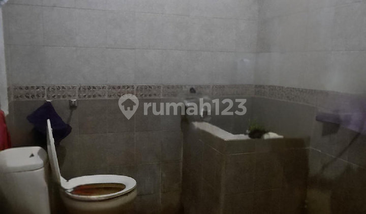 2-Story House in the Strategic Area of Taman Cikunir Indah S 9176 2-Story House in the Strategic Area of Taman Cikunir Indah S 9176