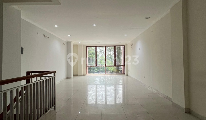 Ruko 4 Lantai Siap Pakai Di Johar Baru Jakarta Pusat R2179 Ruko 4 Lantai Siap Pakai Di Johar Baru Jakarta Pusat R2179