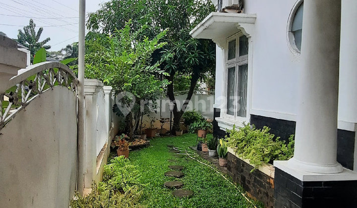 Hook House In Beautiful Galaxy Garden, South Bekasi 2