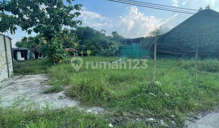 Large Land Suitable for Warehouse on Jl Raya Kudus Pati Large Land Suitable for Warehouse on Jl Raya Kudus Pati