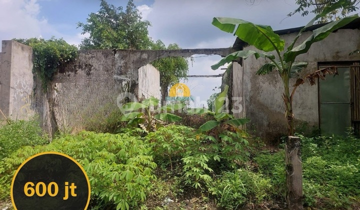 Rumah Hitung Tanah di Perum Payung Mas 1