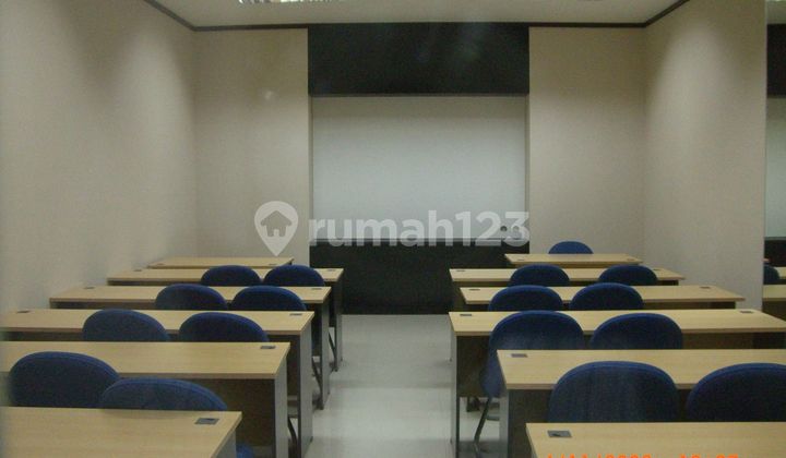 Ready-to-Use Office Space in Simpang Lima, Central Semarang 2