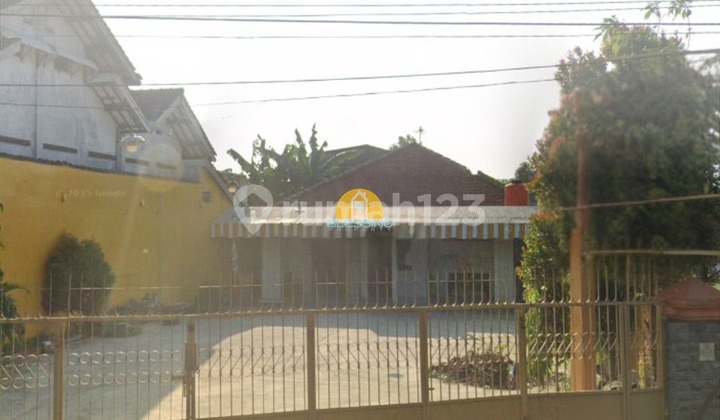 Ready-to-Use Commercial Building for Business in Jatikusuman