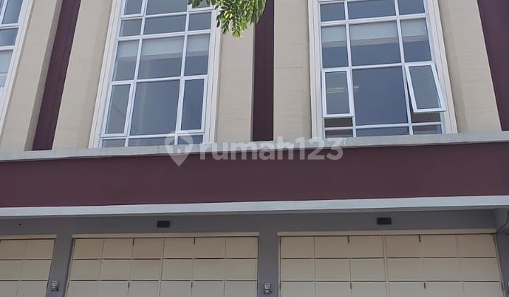 Ruko Bagus Cocok untuk Usaha di Adivasa Tanah Mas 1