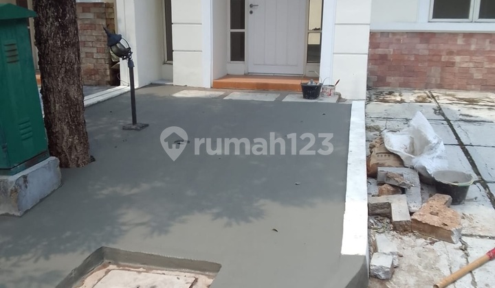 Le Vesta House Lippo Cikarang Bekasi with Certificate of Ownership