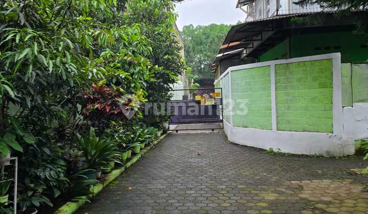 Disewakan Rumah Siap Huni Di Jl. Moch. Toha – Lokasi Strategis & Nyaman! 2