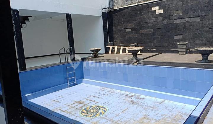 Rumah Mewah Luas Elegan Di Cijaura Girang Strategis Siap Huni Rumah Mewah Luas Elegan Di Cijaura Girang Strategis Siap Huni