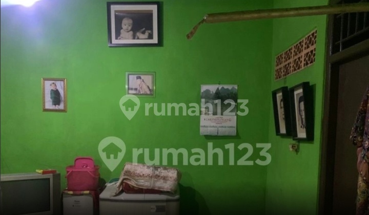 Rumah di Perumnas 3, Duren Jaya, Bekasi 2