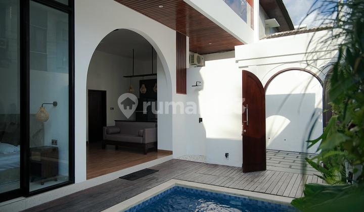 Stylish 3-Bedroom Villa with Private Pool in Babakan, Canggu