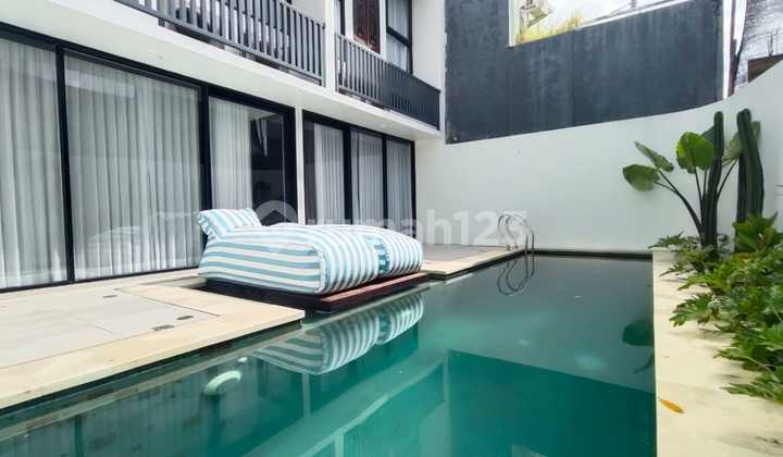 (ARS1042) Modern 3-Bedroom Villa in Peaceful Tegal Cupek Oasis
