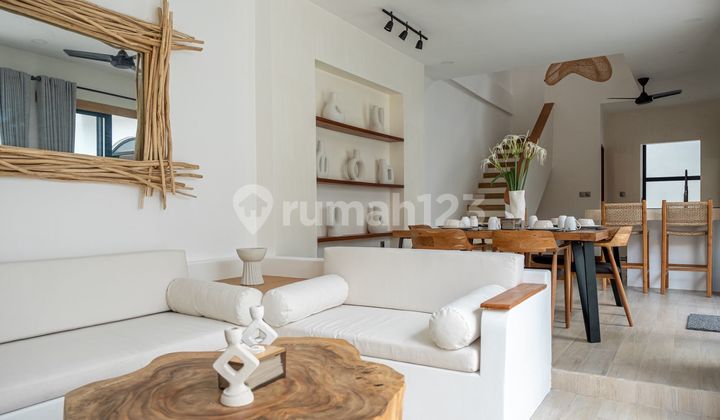 (ARS1040) Stylish 3-Bedroom Villa with Chic Mediterranean Touch in Berawa