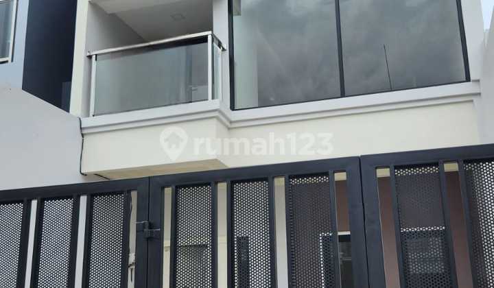 Rumah Minimalis Siap Huni Di Kawasan Gading Griya Residence