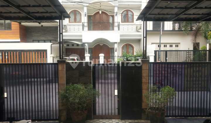 Jual Sewa Rumah Gading Elok Rapi Siap Pakai 2