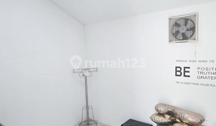 Minimalist House Ready to Occupy 6x17 Near Mall 2