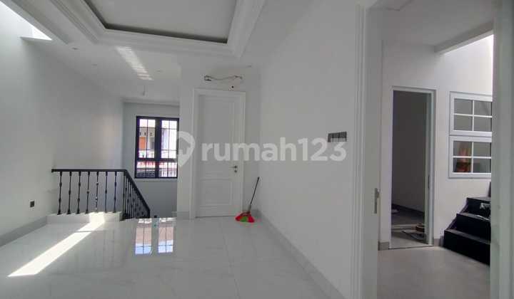 Rumah Cantik Siap Huni Di Cempaka Putih Tengah 2