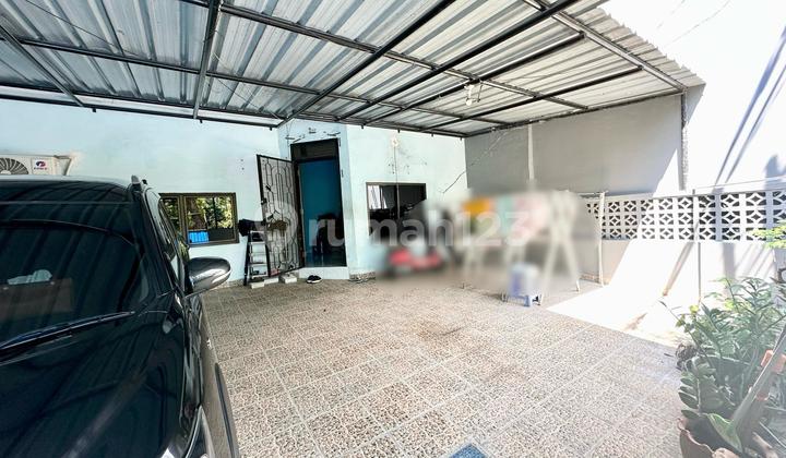 Rumah 1.5 Lantai Siap Huni Didaerah Kelapa Gading. Lingkungan Aman Dan Bebas Banjir