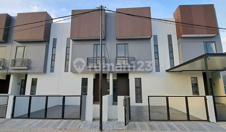 Rumah 2 Lantai + Tempat Usaha di Tangerang Cukup Booking 5 Juta