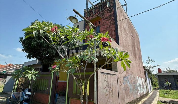 Dijual Rumah Kavling 3 Lantai Posisi Kuldesak Dekat Akses Tol Desari Cipayung Depok  2