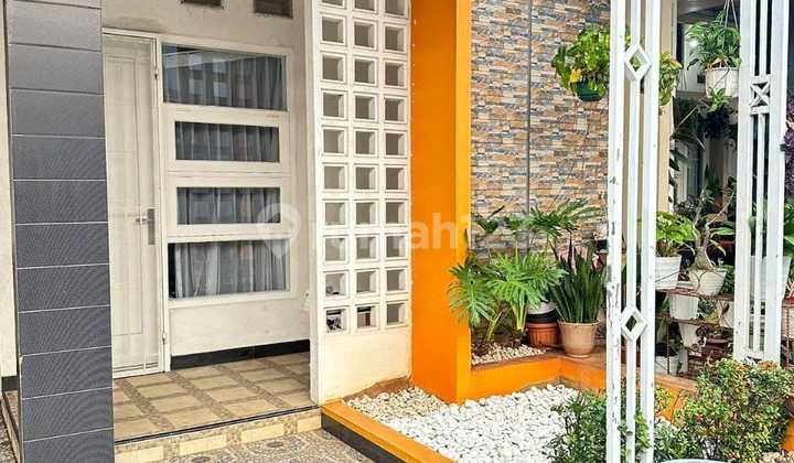 Habitable One-Story Minimalist House in a Single Gate Community, Flood-Free, 10 Minutes to LRT Cikunir 1 and Jatibening Toll Road Bekasi. 2