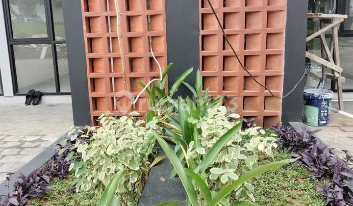 Brand New 2.5-Story House with Mount Salak View, Semi-Furnished in Cikeas, Gunung Putri Subdistrict, Bogor Regency Brand New 2.5-Story House with Mount Salak View, Semi-Furnished in Cikeas, Gunung Putri Subdistrict, Bogor Regency