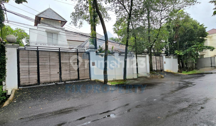 Di Sewa Rumah di Jakarta dengan Kolam Renang