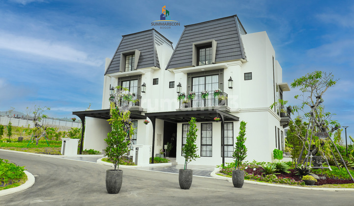 Ready-to-Occupy House in Summarecon Bogor, a Step Away from the Commercial Area.