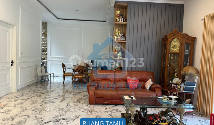 DIJUAL ! Rumah bergaya Mediterania American Classic di Sentul City 2