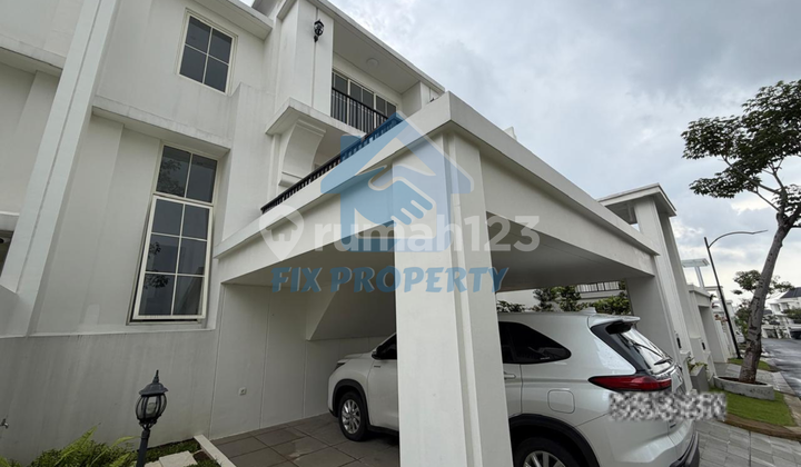 Dijual Rumah 2 Lantai dengan Pemadangan Dari Balkon 2