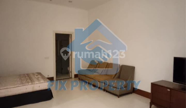 Di Sewa Rumah di Jakarta dengan Kolam Renang 2