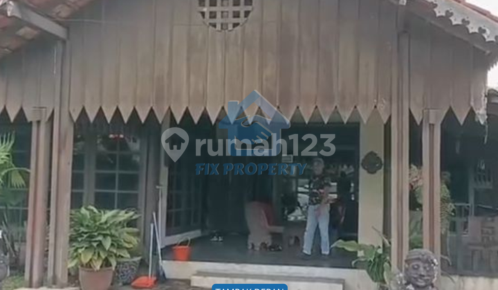 HOUSE FOR SALE NEAR GRAND USUS CISARUA, STRATEGIC LOCATION!