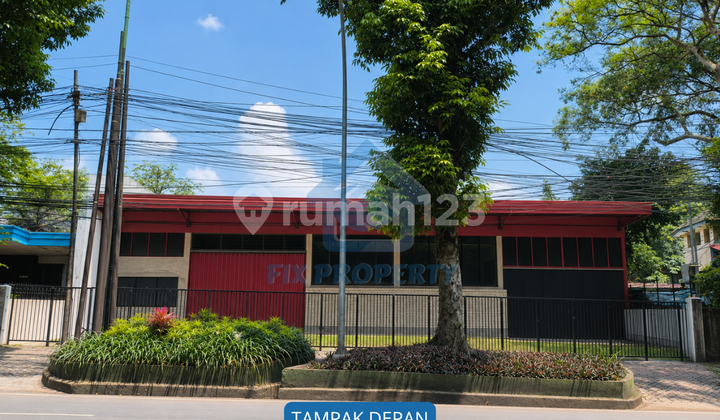 For Sale: Large Shop House, Suitable for Starting a Business in Bogor 1