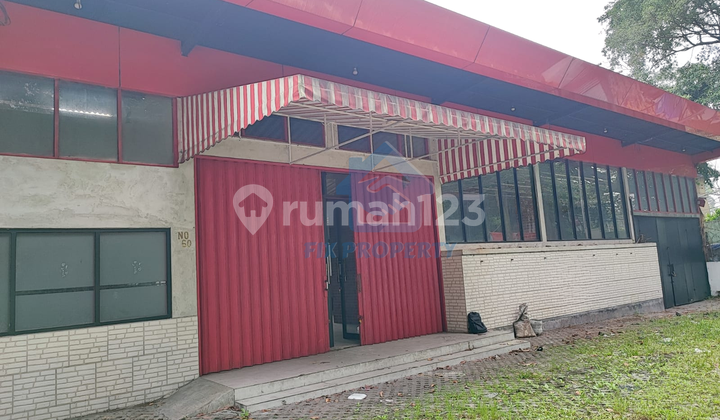 For Sale: Large Shop House, Suitable for Starting a Business in Bogor 2