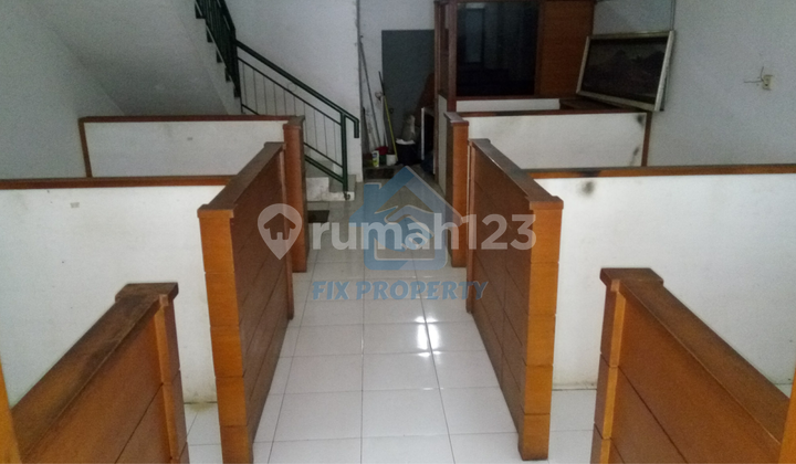 For Sale: 3-Story Shophouse in Bogor, Tanah Sereal, Suitable for Office Use 2