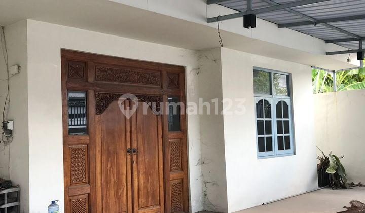 Rumah Nyaman Di Perbatasan Solo Baru 2
