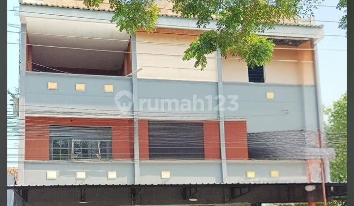 2 Ruko Besar 3lantai Dipusat Ekonomi Solo Baru Ruko 1