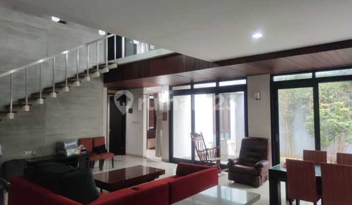 rumah minimalis dan mewah di Kumala Garden, Pasteur Bandung rumah minimalis dan mewah di Kumala Garden, Pasteur Bandung