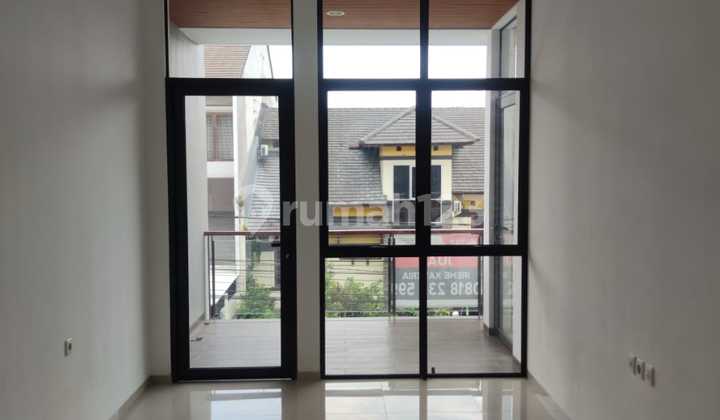 Rumah Modern Minimalis Dan Keren Di Mekarwangi 2