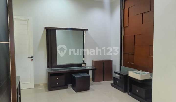 2-Storey House Ready to Live In Cool in Batununggal Bandung 2