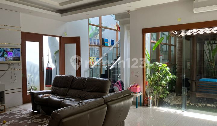 Rumah Mewah Nyaman Keren di Tengah Sayap Bkr Bandung 2