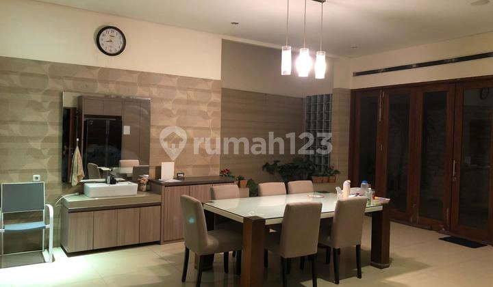 Rumah Modern dengan Design Keren di Terusan Sutami, Bandung 2