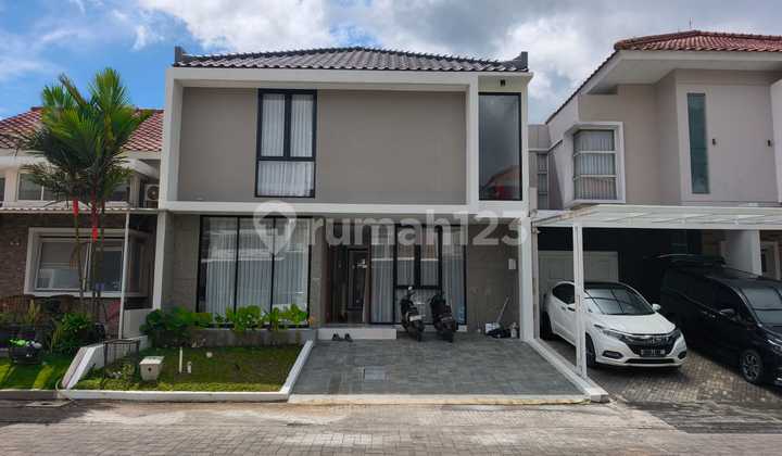 Luxury Comfortable House in Kota Baru Parahyangan Bandung