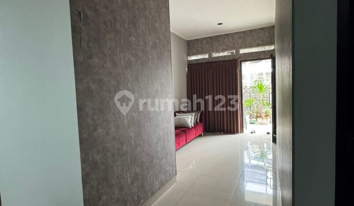 Rumah Modern dengan Design Elegan di Batununggal Bandung 2