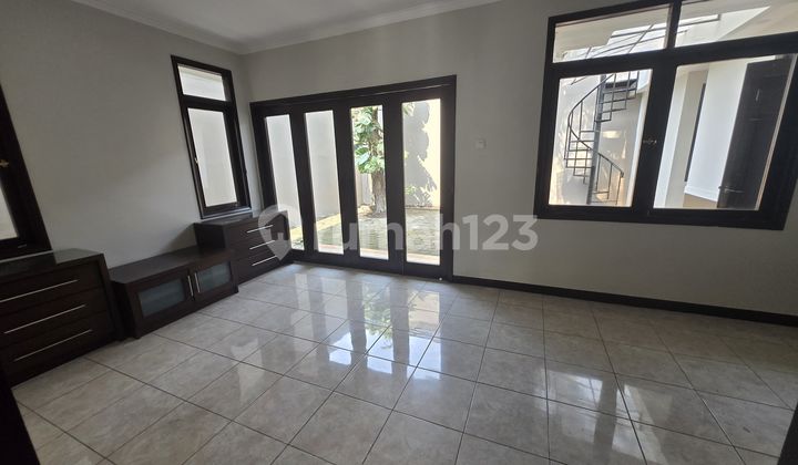 2-Storey Fully Furnished House in Kota Baru Parahyangan, Bandung