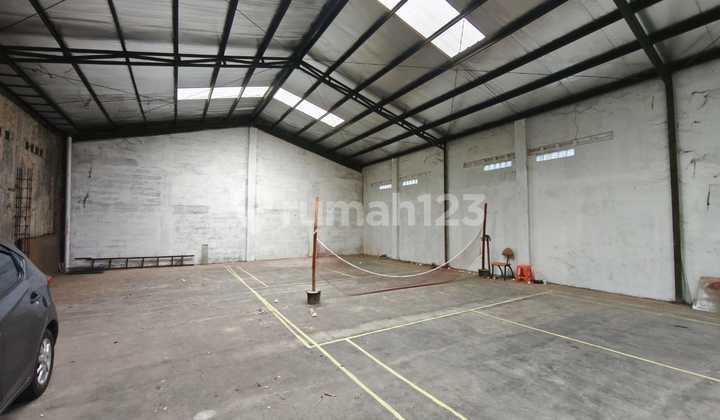 Ruko + Bisa Dijadikan Gudang Strategis Di Dayeuhkolot