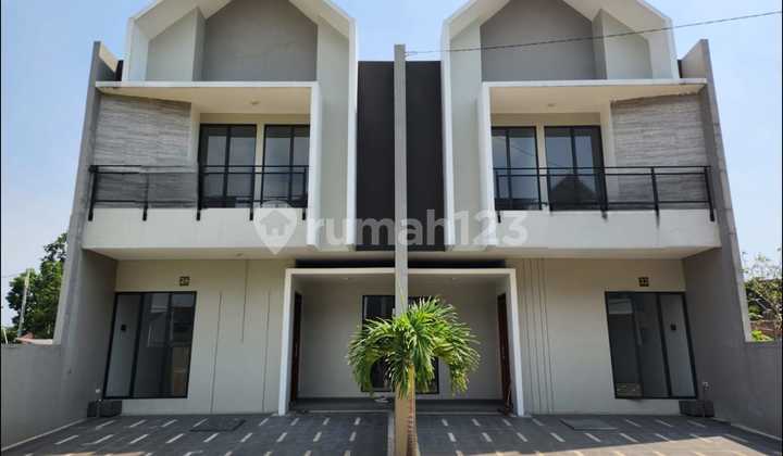 Rumah 2 Lantai Baru Modern Minimalis Keren di Batununggal Bandung