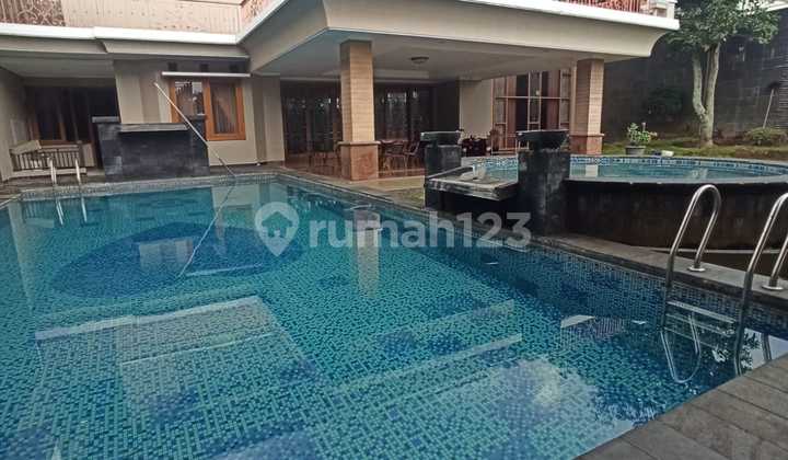 Rumah Luxuary Nyaman dan Asri Furnished di Setiabudi Regency,Bandung